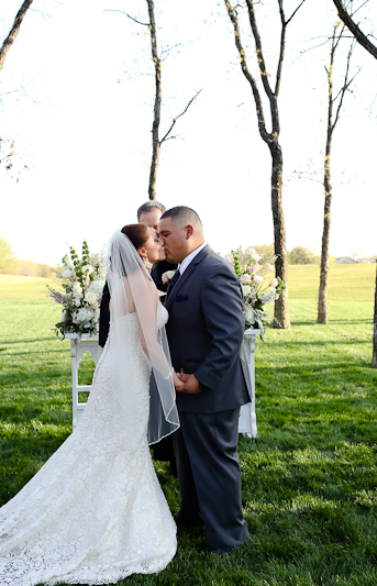 Dallas Wedding Photographer | Arthur + Cynthia at Trophy Club Wedding